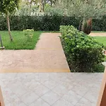 Le Zagare Appartement Cropani